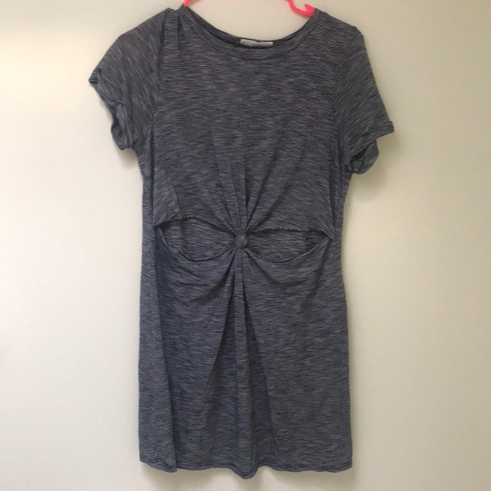 Cut-out dress!
